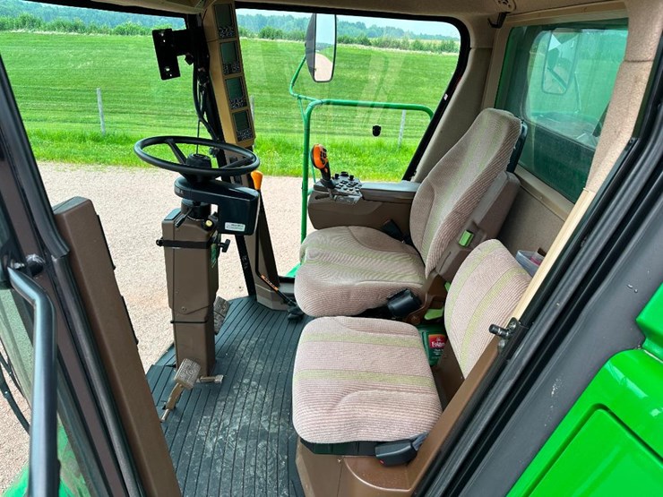 2007-john-deere-9860-sts-image-86