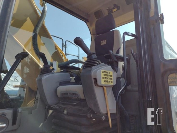 2011-caterpillar-336e-image-13