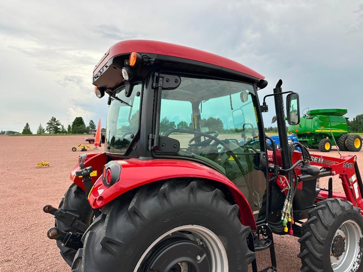 2023-case-ih-farmall-75a-image-19