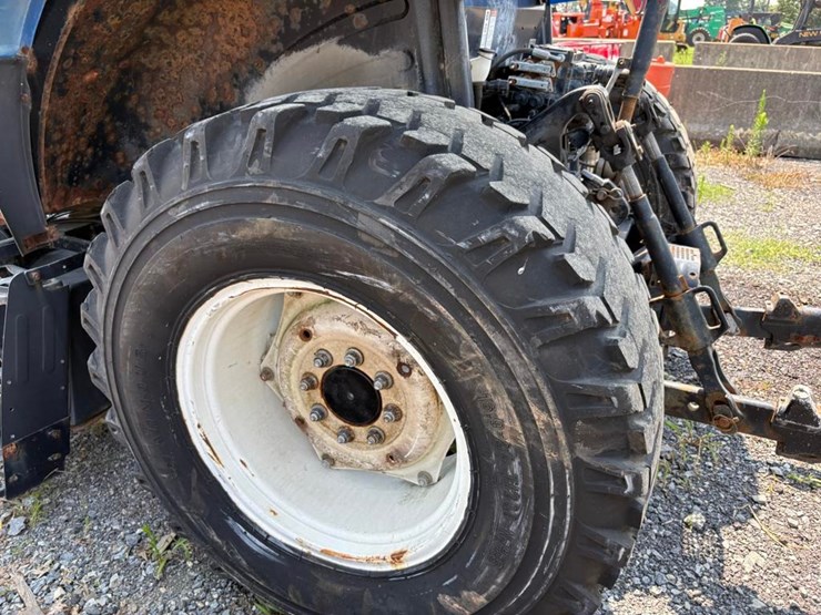 new-holland-t6020-image-12