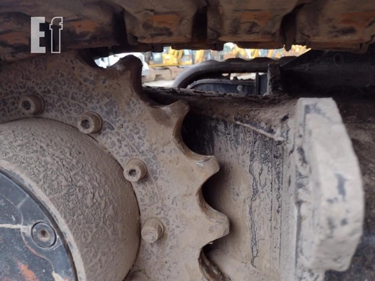 2022-kubota-kx080-4-image-38