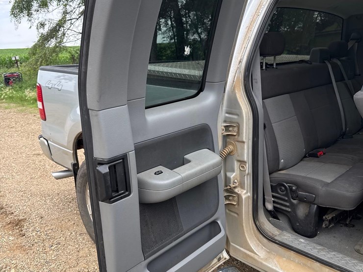 2006-ford-f150-xlt-image-22