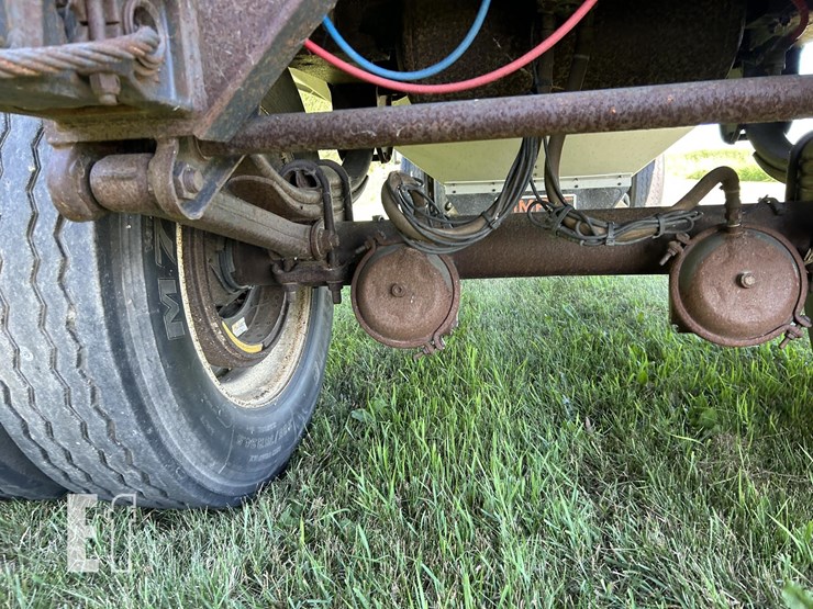 2011-timpte-grain-trailer-image-14