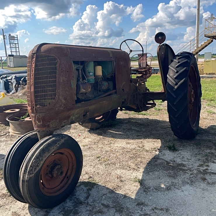 OLIVER 70