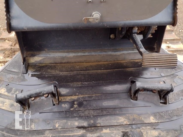 2006-deere-450j-lt-image-8