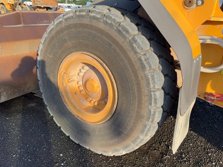 volvo-l110h-image-12