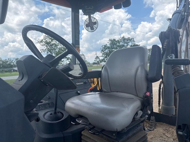 2018-deere-310sl-hl-image-18
