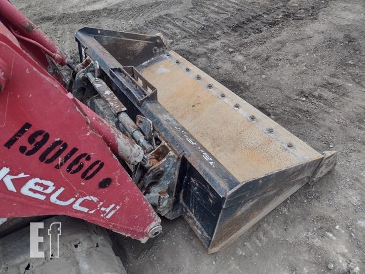 2019-takeuchi-tl6r-image-17