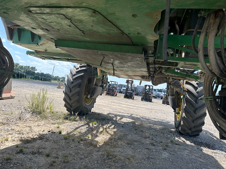 2018-john-deere-r4038-image-38