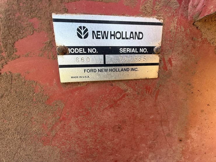new-holland-660-image-17