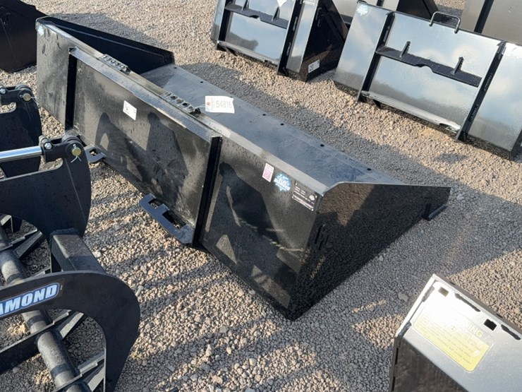 #2081-•-blue-diamond-84"-skid-steer-smooth-bucket-image-4