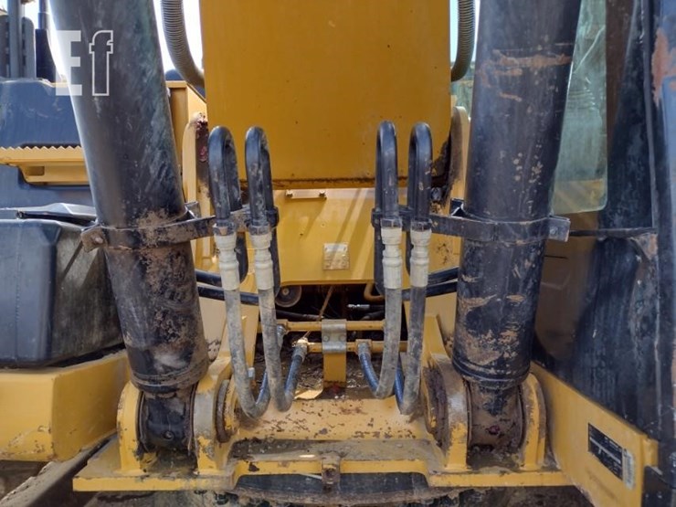 2013-caterpillar-329el-image-21