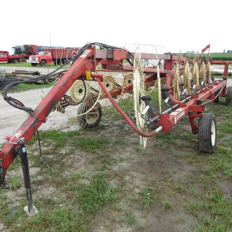 H & S High Capacity Hayrake