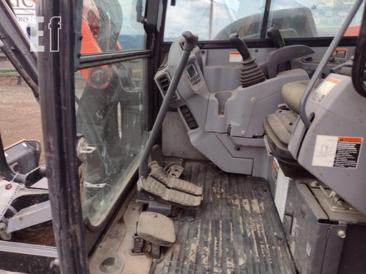 2022-kubota-kx080-4-image-13