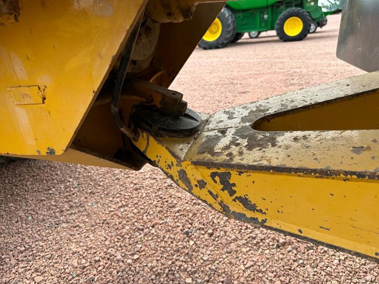 2007-caterpillar-c11-image-40