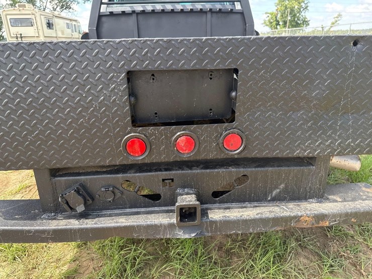 2016-ford-f350-xl-image-13