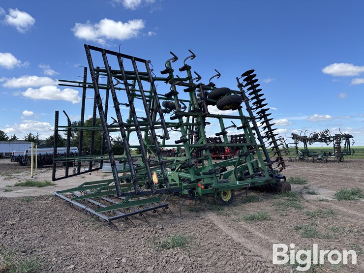 john-deere-726-image-5