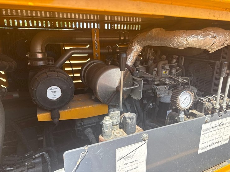 2022-barford-tr8048-image-17