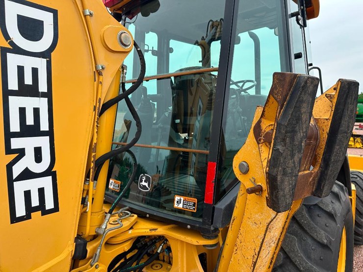 2006-deere-310sg-image-19