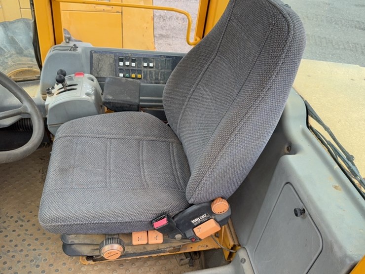 volvo-l120d-image-18
