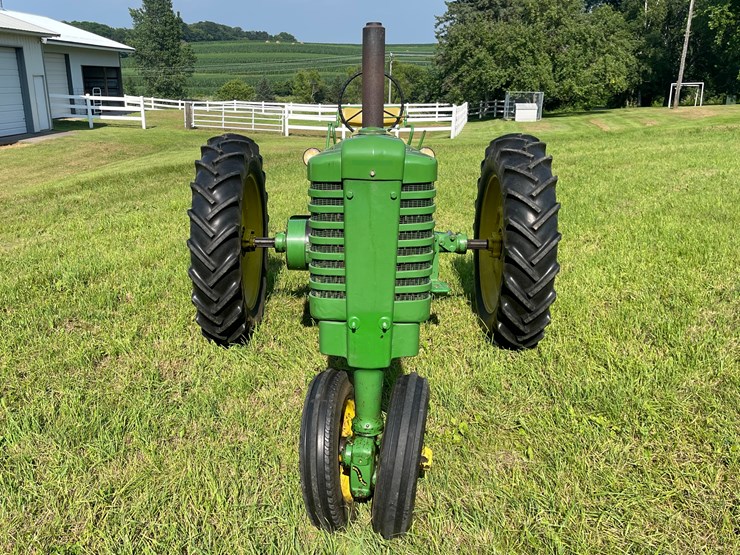 john-deere-a-image-1