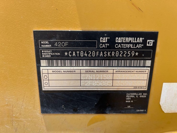 2013-caterpillar-420f-image-19