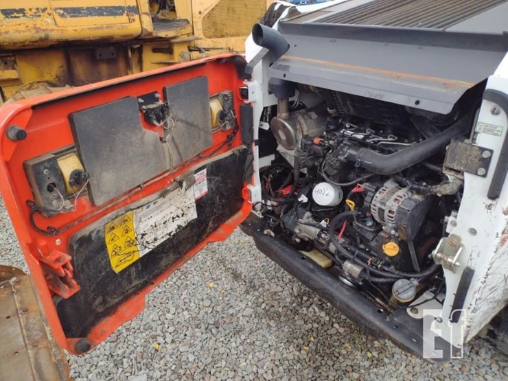 2021-bobcat-t450-image-37