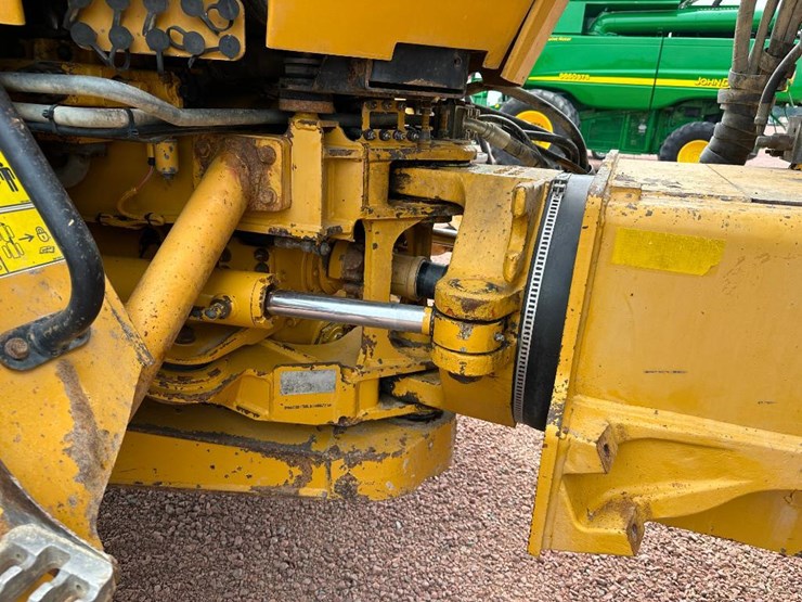 2007-caterpillar-c11-image-23