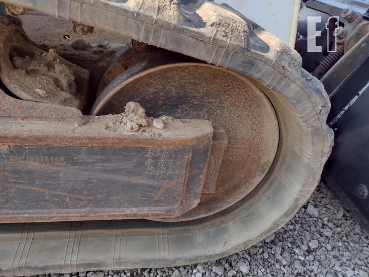 2020-bobcat-t650-image-34