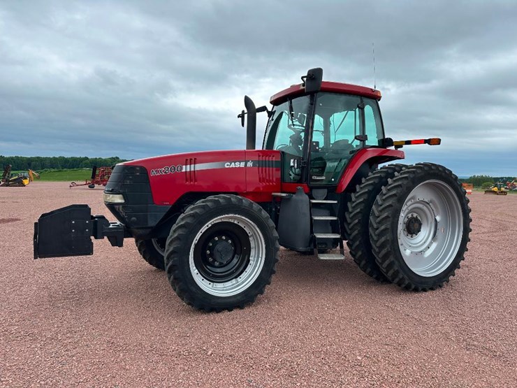 2000-case-ih-mx200-image-1