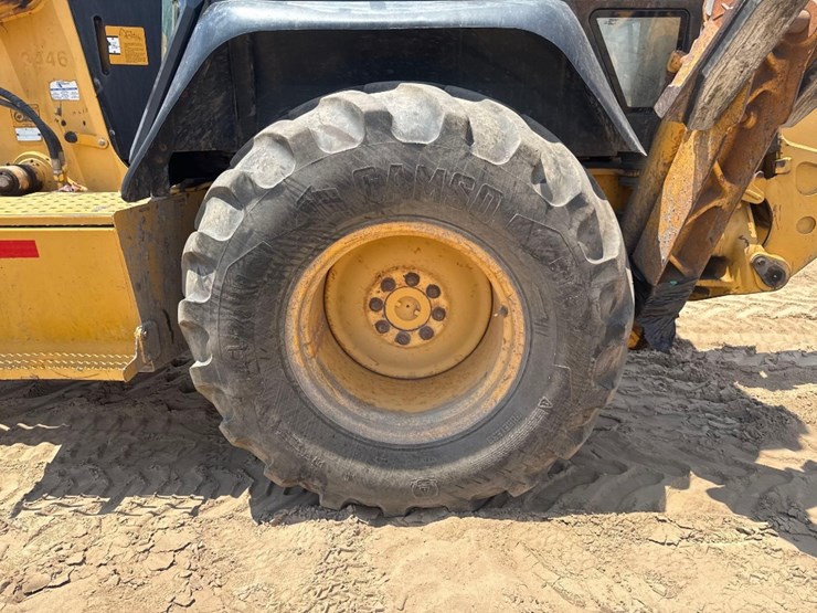 2000-deere-310se-image-9