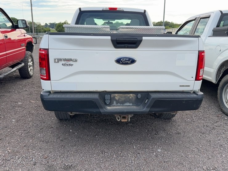 2015-ford-f150-image-10