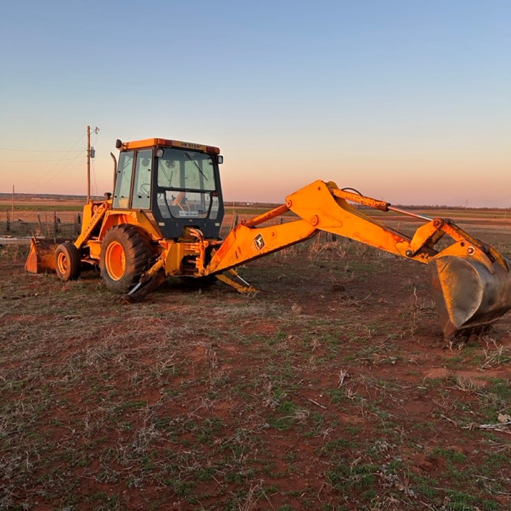 DEERE 210C