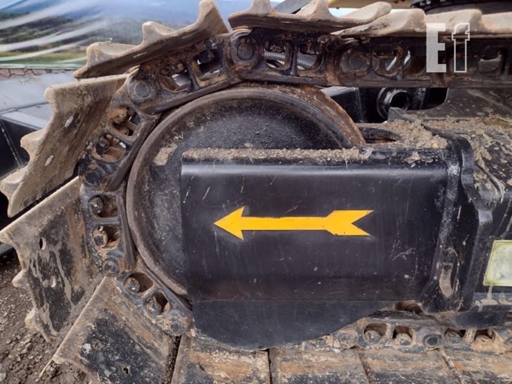 2019-caterpillar-307.5-image-31