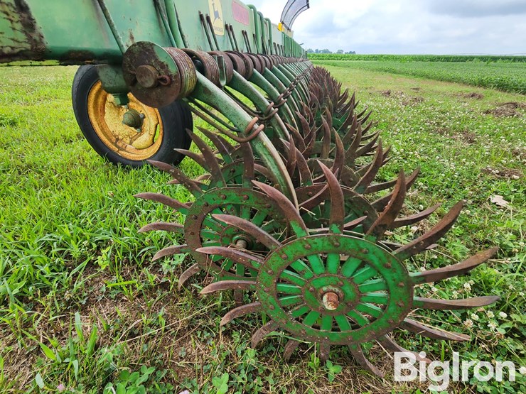 john-deere-400-image-14
