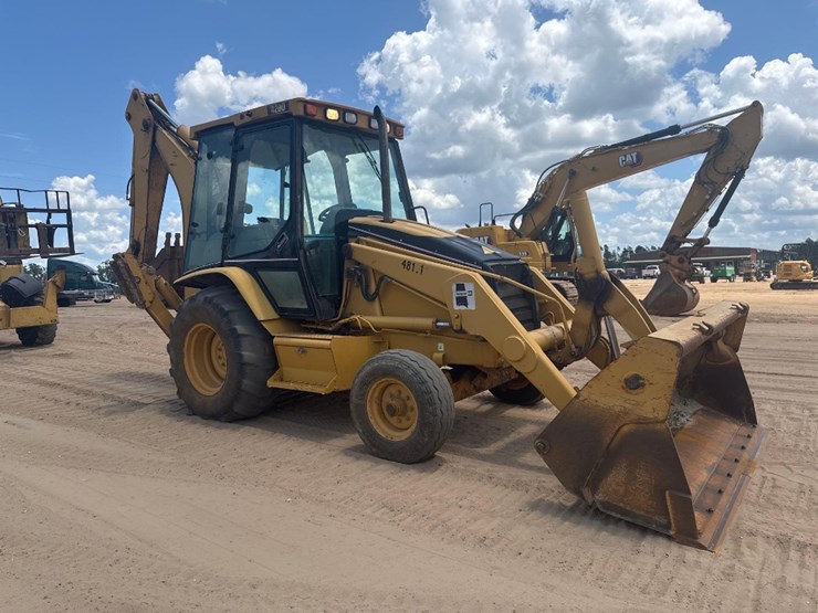 2003-caterpillar-420d-image-4