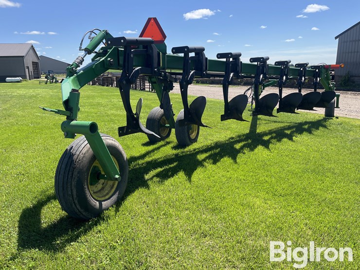 2015-john-deere-3710-image-5