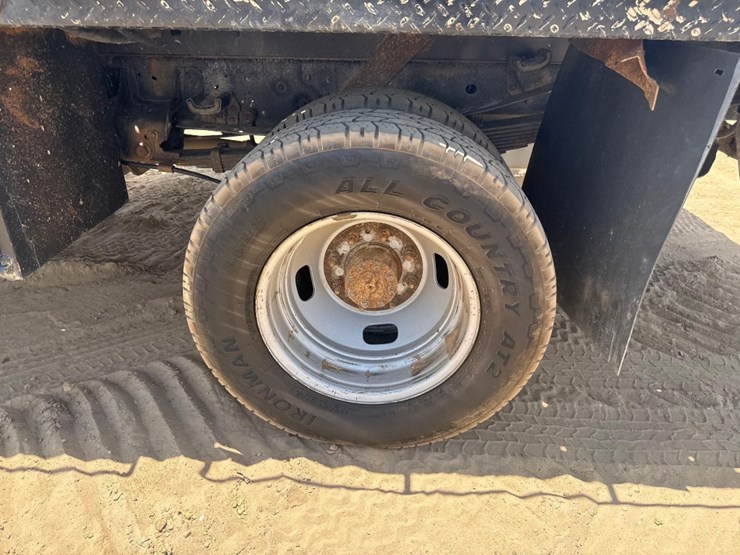 2014-ford-f350-image-9