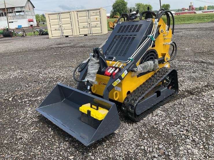 #1006-•-unused-2025-landhero-mini-skid-steer-loader-image-1