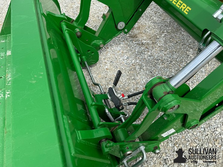2023-john-deere-6r-145-image-9