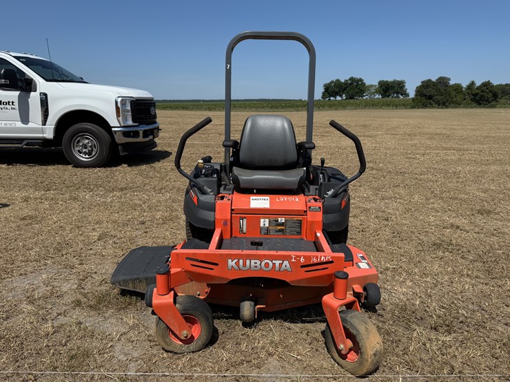 kubota-z122e-image-3