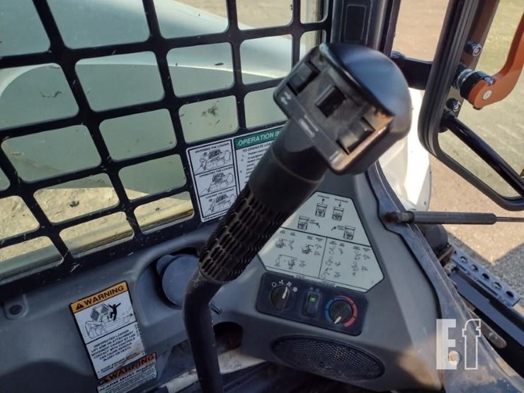 2020-bobcat-t650-image-12