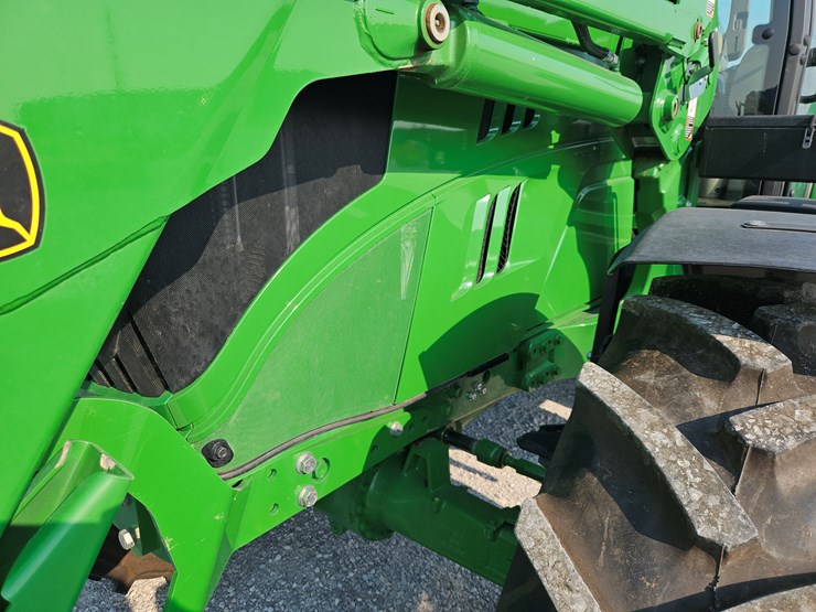 2022-john-deere-6145m-image-7