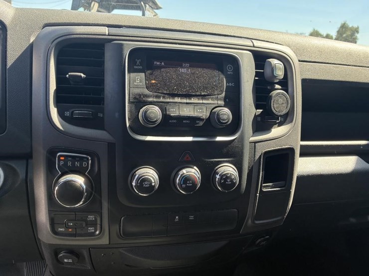 2016-dodge-ram-1500-image-13