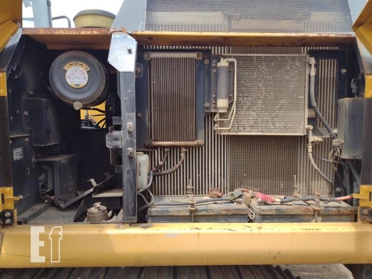 deere-210g-lc-image-41