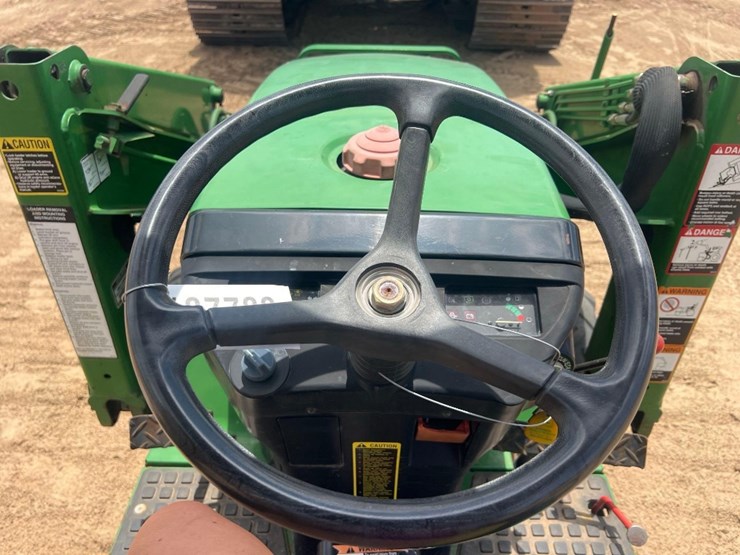 john-deere-4100-image-28