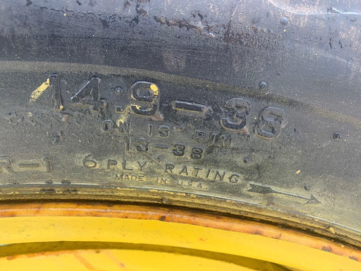 john-deere-70-image-8