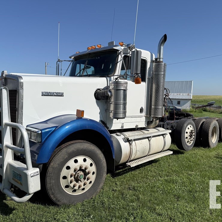 2005 KENWORTH W900