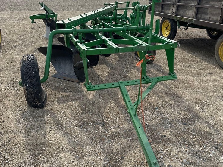 john-deere-5-image-2