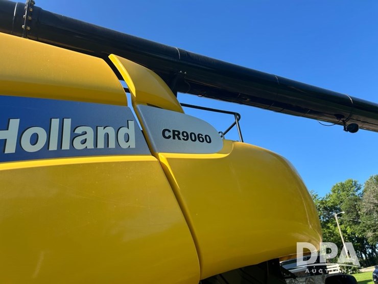 2011-new-holland-cr9060-image-30